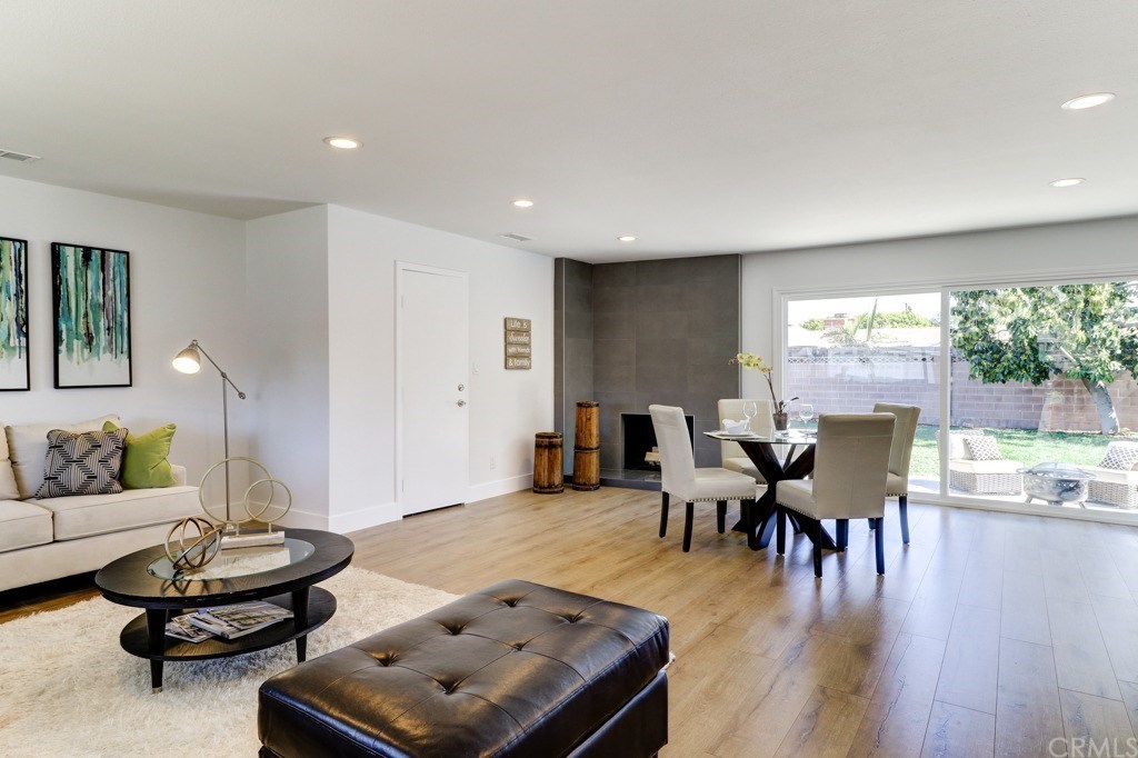 2444 Fordham Drive Costa Mesa, CA 92626 - Photo 16 of 50