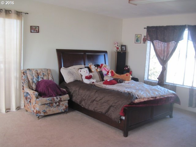 807 Southwest 10th Street Pendleton, OR 97801 - Photo 16 of 16