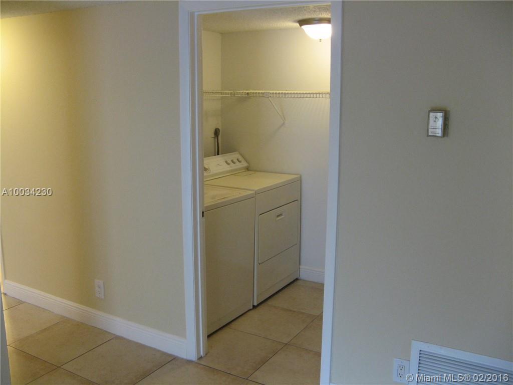5740 Rock Island Road, Unit 294 Tamarac, FL 33319 - Photo 14 of 20