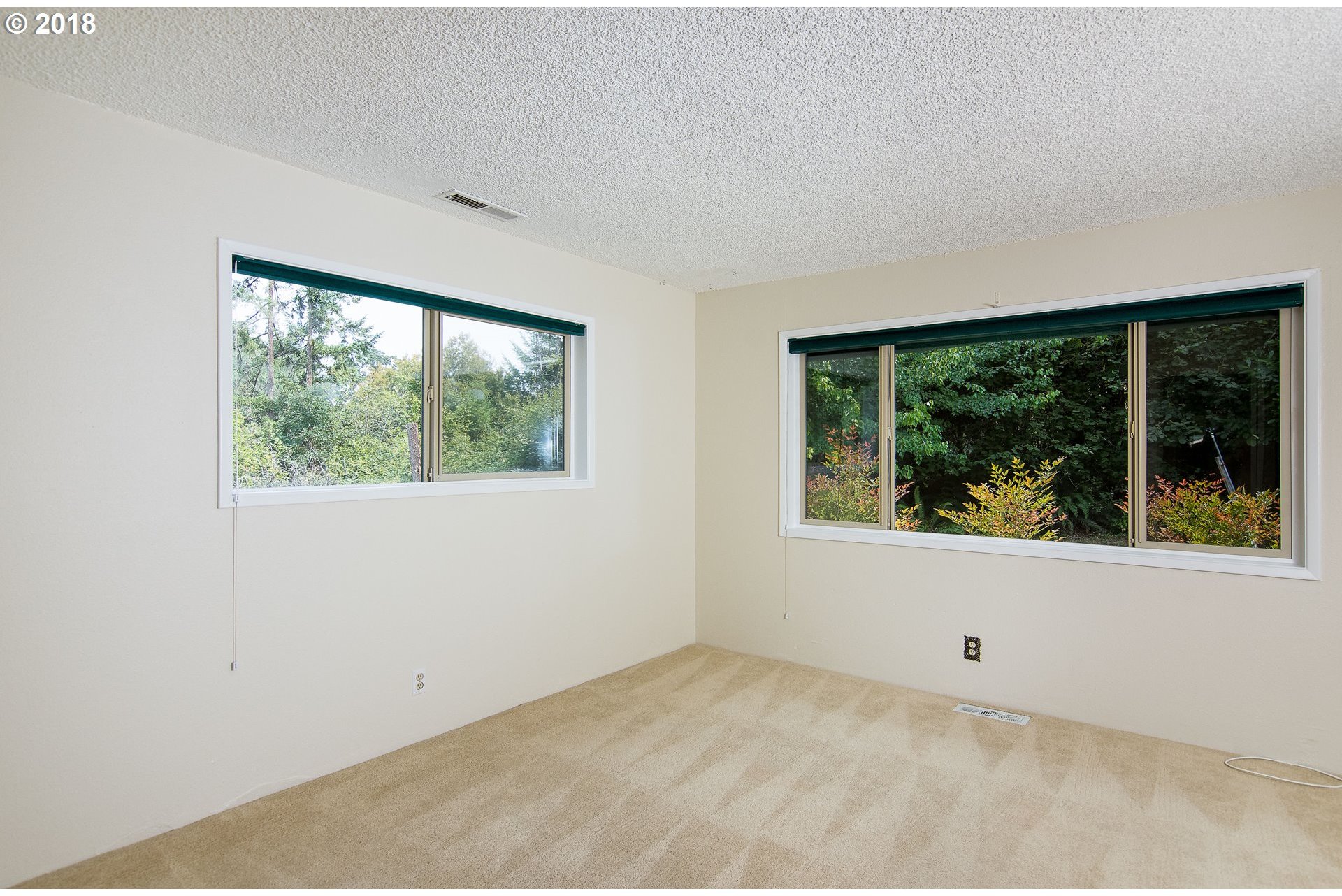 24760 West Demming Road Elmira, OR 97437 - Photo 18 of 32 Gallery Image 18