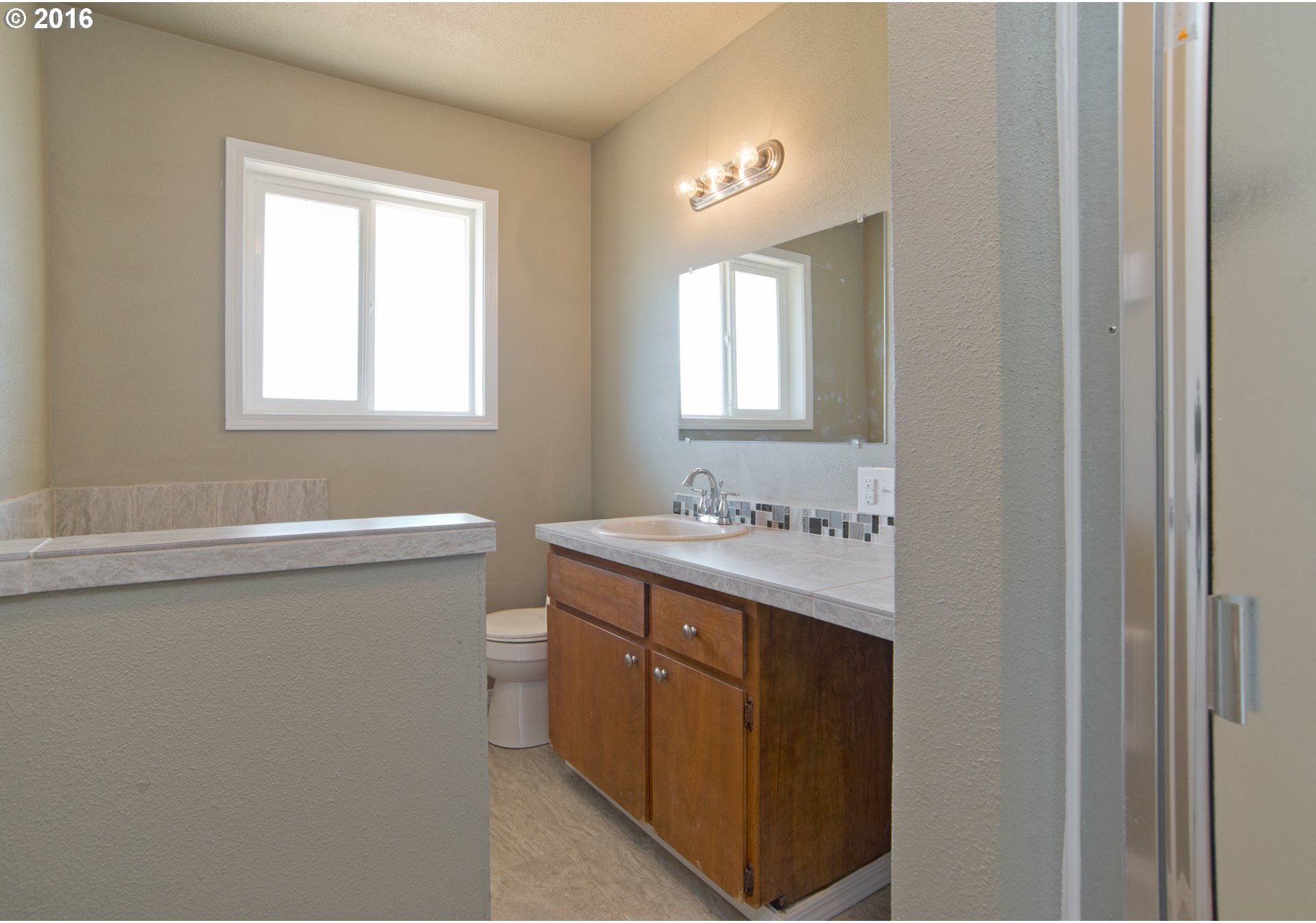 1415 Sightly Road Toutle, WA 98649 - Photo 3 of 16