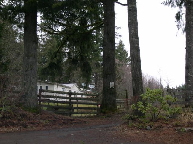 54547 Northwest Scofield Road Buxton, OR 97109 - Photo 9 of 11 Gallery Image 9