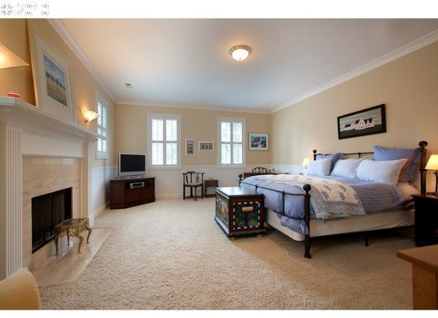 11270 South Military Road Portland, OR 97219 - Photo 7 of 16 Gallery Image 7