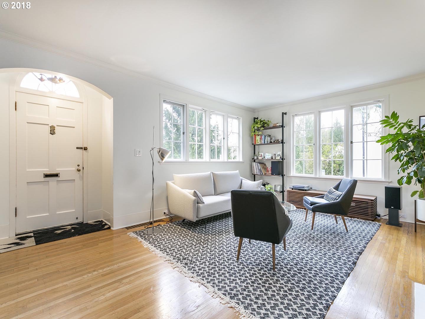 2788 Southwest Old Orchard Road Portland, OR 97201 - Photo 30 of 32 Gallery Image 30