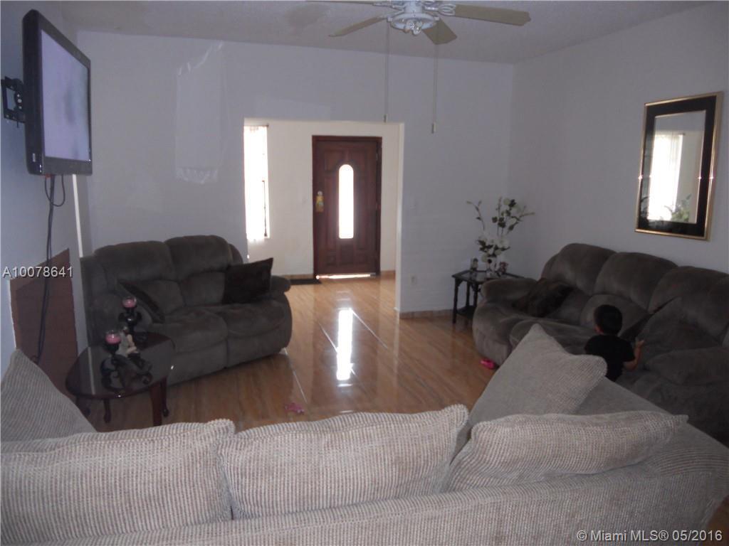 2336 Northwest 35th Street Miami, FL 33142 - Photo 14 of 20