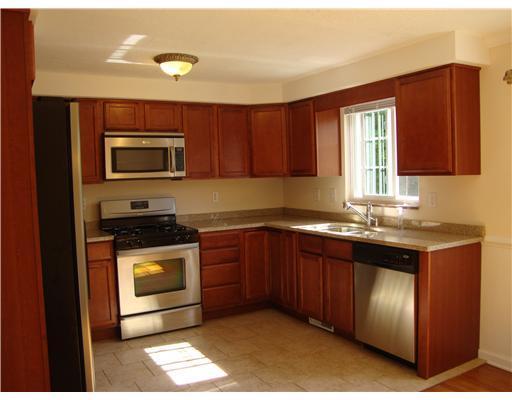 211 Field Club Ridge Road Pittsburgh, PA 15238 - Photo 9 of 18 Gallery Image 9