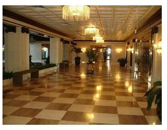 Parker Plaza Hallandale, FL 33009 - Photo 3 of 4