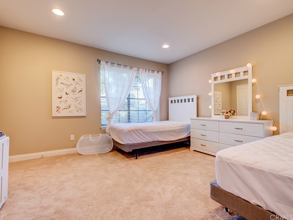 9 Firestone Irvine, CA 92614 - Photo 13 of 32