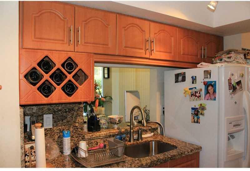 The Waterways Aventura, FL 33180 - Photo 7 of 24