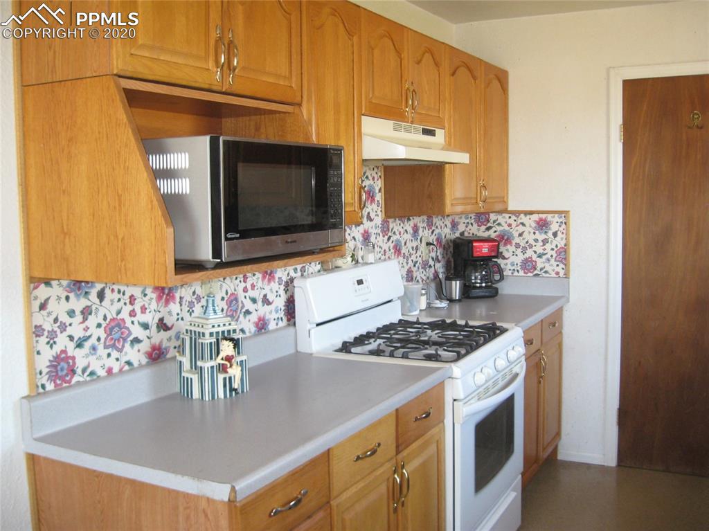 33225 Fossinger Road Yoder, CO 80864 - Photo 11 of 32