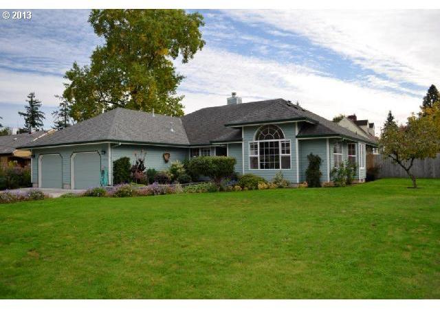 12170 Southwest 9th Street Beaverton, OR 97005 - Photo 1 of 16 Gallery Image 1
