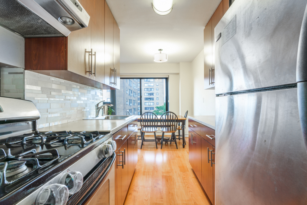 33-68 21st Street, Unit 8C Queens, NY 11106 - Photo 12 of 13