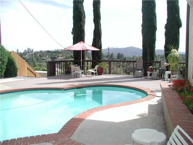 2943 Verde View Road Alpine, CA 91901 - Photo 4 of 25 Sparkling Solar Heated Pool to Enjoy!