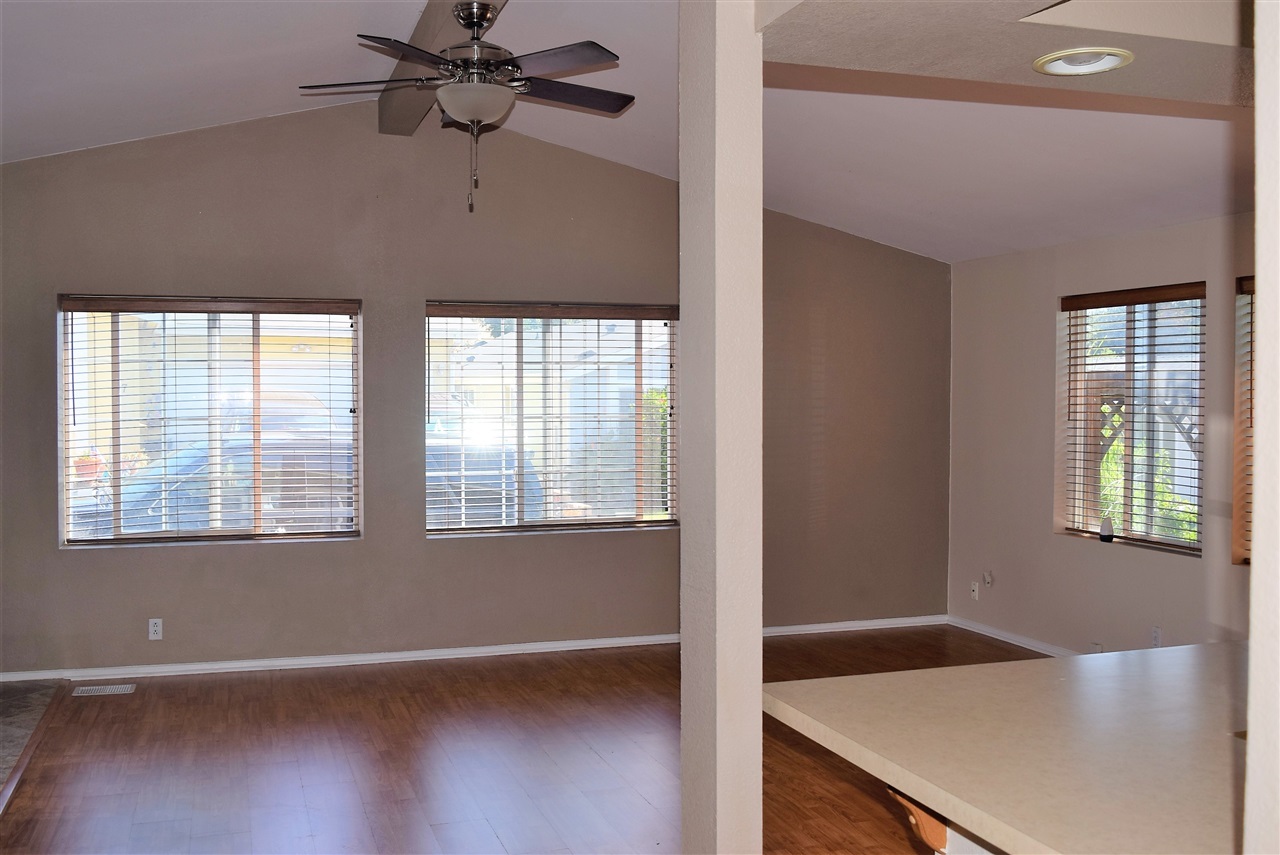 15935 Spring Oaks, Unit 18 El Cajon, CA 92021 - Photo 2 of 13 Gallery Image 2