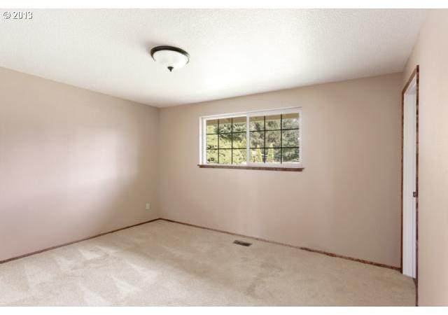 2950 Southeast Anderson Road Gresham, OR 97080 - Photo 8 of 16 Gallery Image 8