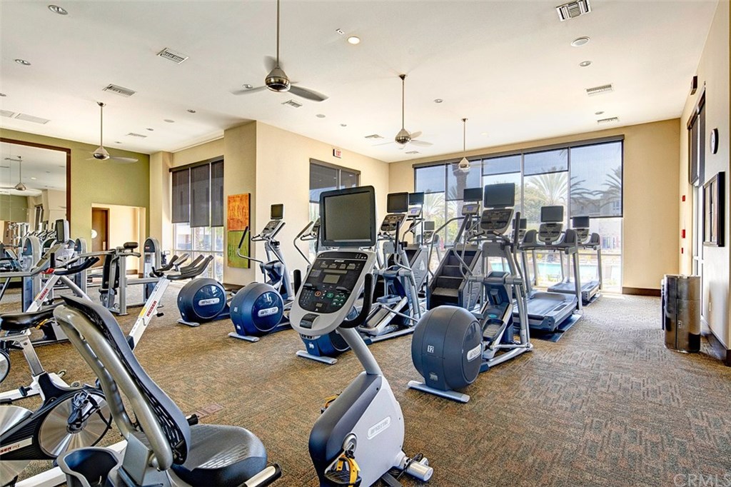 5450 Strand, Unit 202 Hawthorne, CA 90250 - Photo 19 of 28