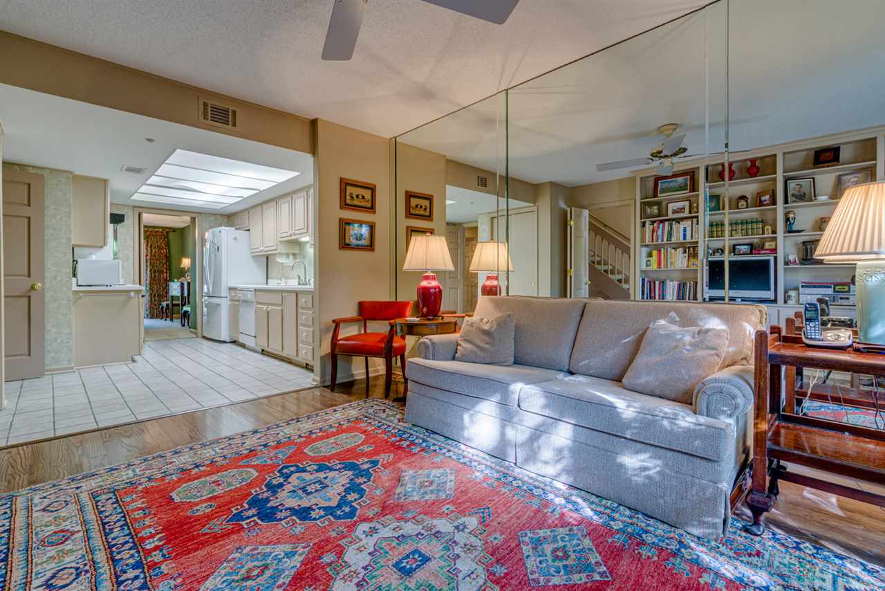 337 Cinnamon Drive, Unit 337 Memphis, TN 38117 - Photo 10 of 25