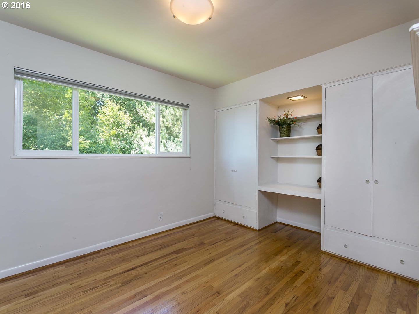 4415 Southwest Dosch Road Portland, OR 97239 - Photo 28 of 29 Gallery Image 28