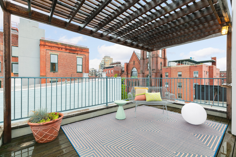 580 Driggs Avenue Brooklyn, NY 11211 - Photo 10 of 15