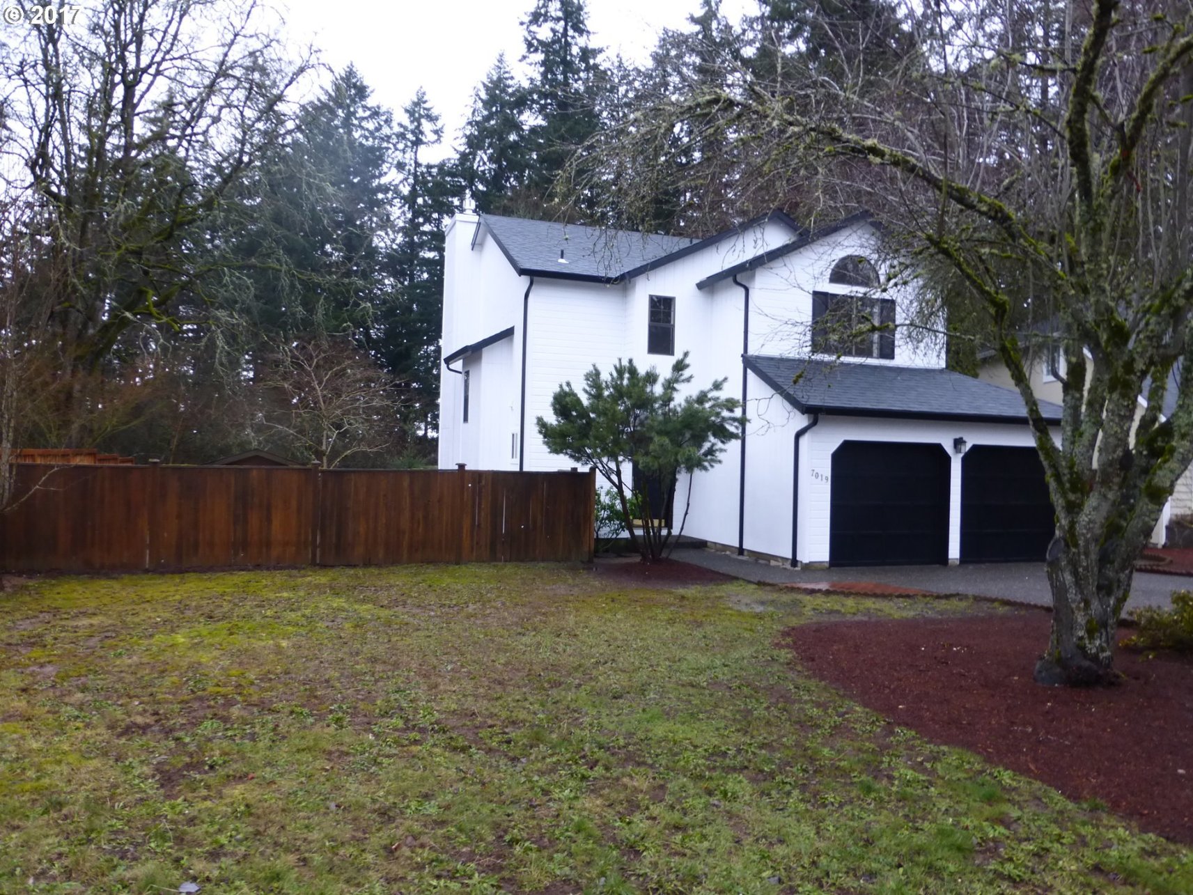 7019 Southwest 166th Terrace Beaverton, OR 97007 - Photo 2 of 21 Gallery Image 2