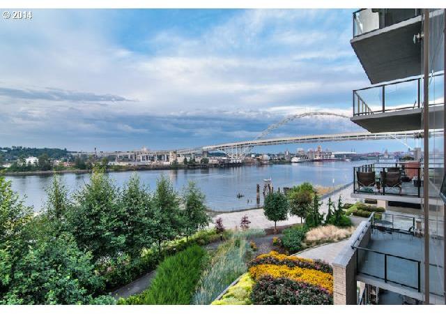 1830 Northwest Riverscape Street, Unit 409 Portland, OR 97209 - Photo 12 of 15 Gallery Image 12