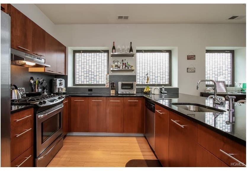 73 Spring Street, Unit 3J Ossining, NY 10562 - Photo 1 of 20 Gallery Image 1