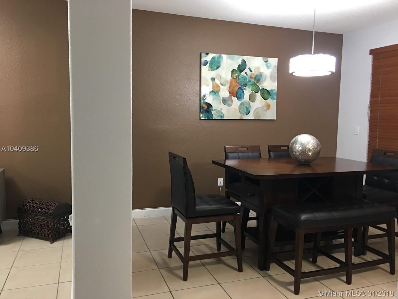 14970 Southwest 9th Way Miami, FL 33194 - Photo 3 of 46 Gallery Image 3