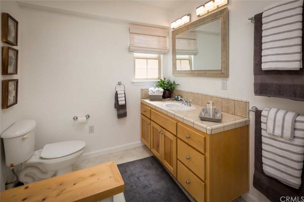 521 Bluerock Drive San Luis Obispo, CA 93401 - Photo 17 of 30