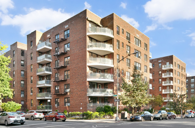 9511 Shore Road, Unit 503 Brooklyn, NY 11209 - Photo 20 of 28