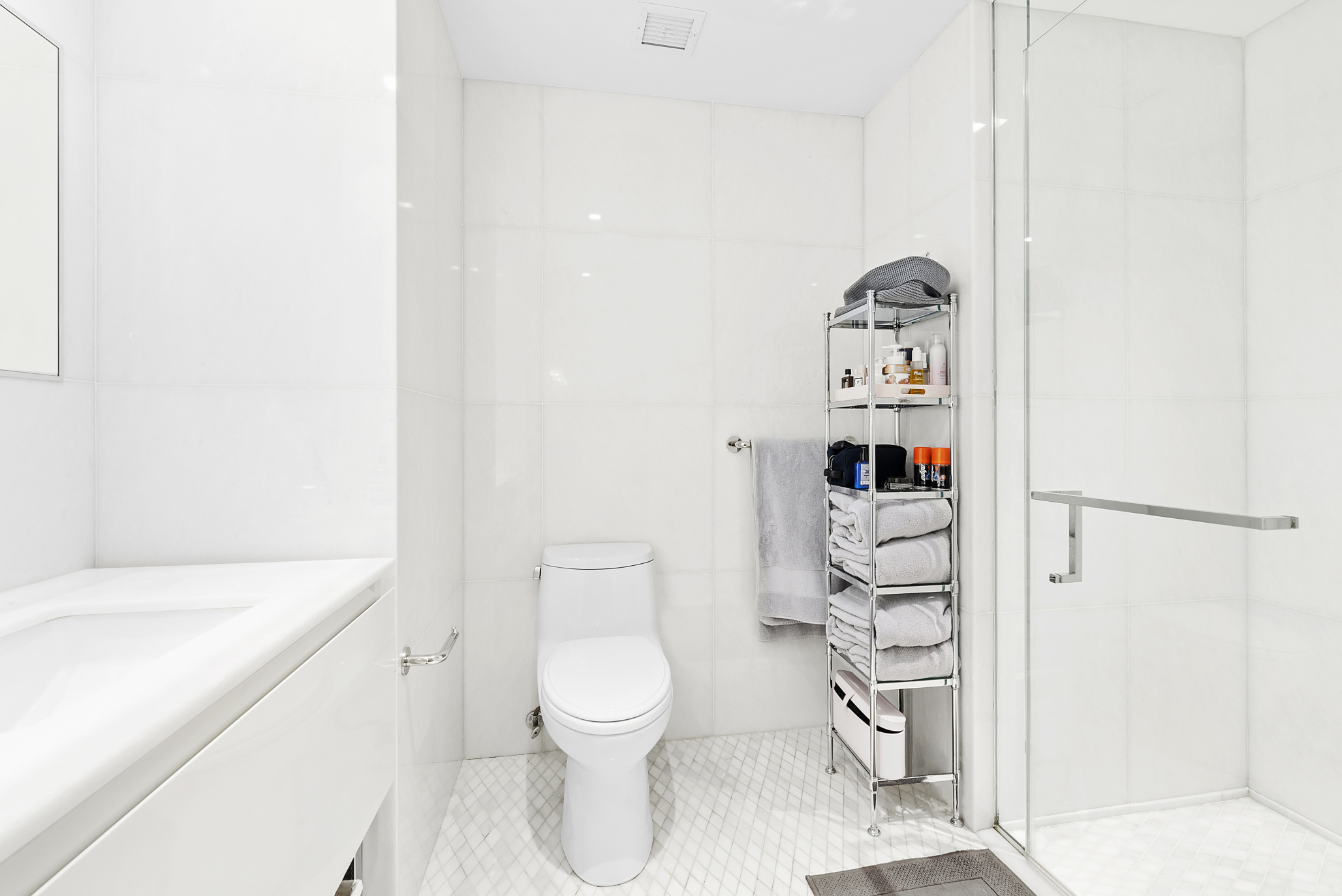 5 Franklin Place, Unit 12B Manhattan, NY 10013 - Photo 6 of 11