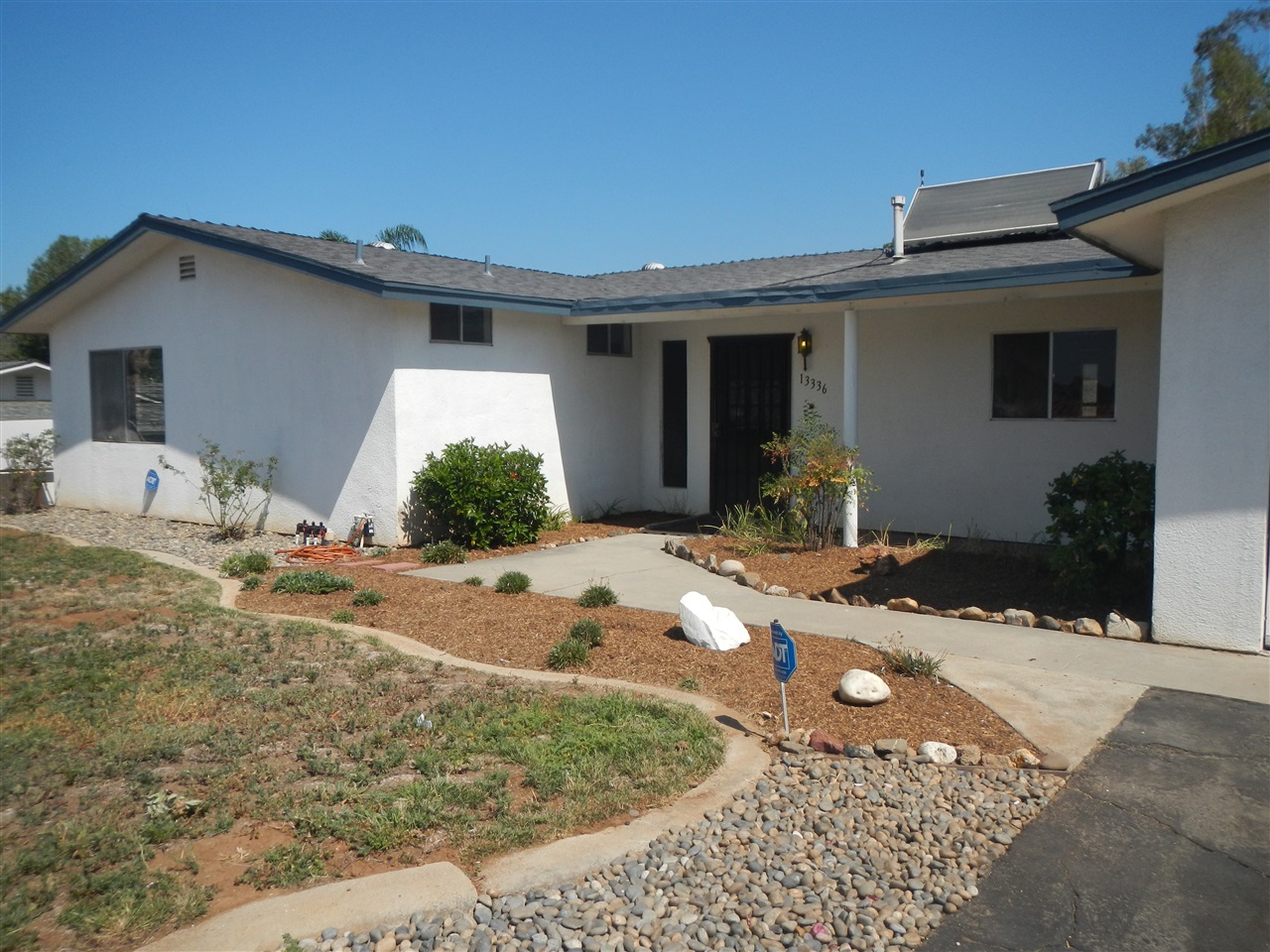 13336 Scotsman Road Lakeside, CA 92040 - Photo 2 of 20 Gallery Image 2