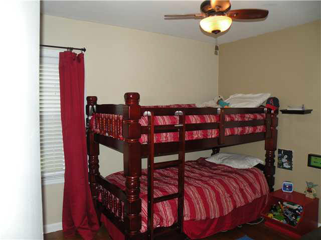 5025 Flamingo Road Memphis, TN 38117 - Photo 9 of 16