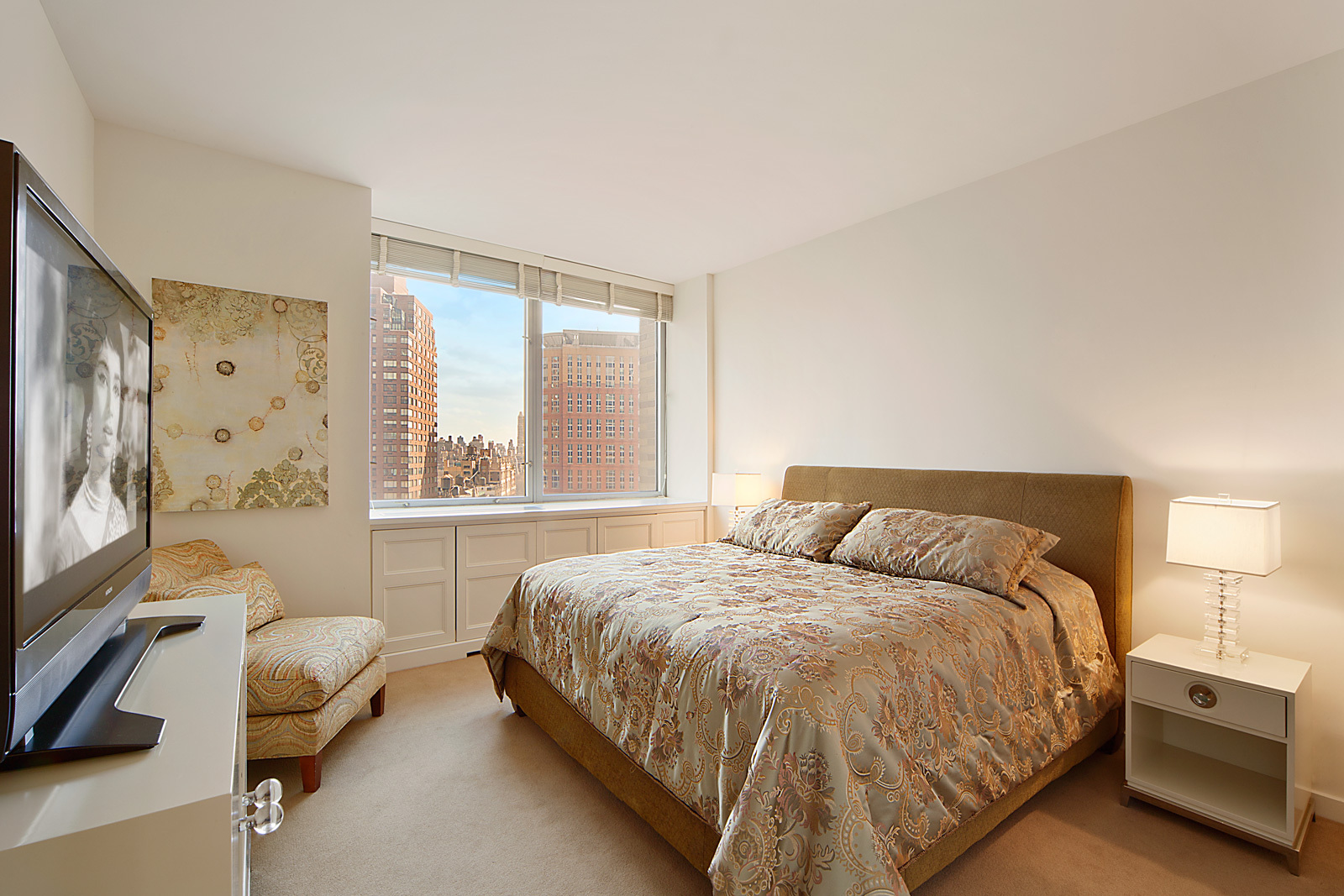 1965 Broadway, Unit 20E Manhattan, NY 10023 - Photo 4 of 6