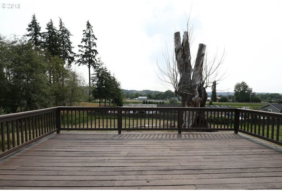 5037 Pacific Terrace Longview, WA 98632 - Photo 13 of 13