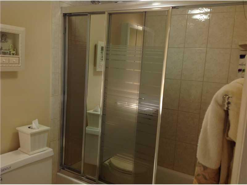 2701 North Pine Island Road, Unit 212 Sunrise, FL 33322 - Photo 15 of 20