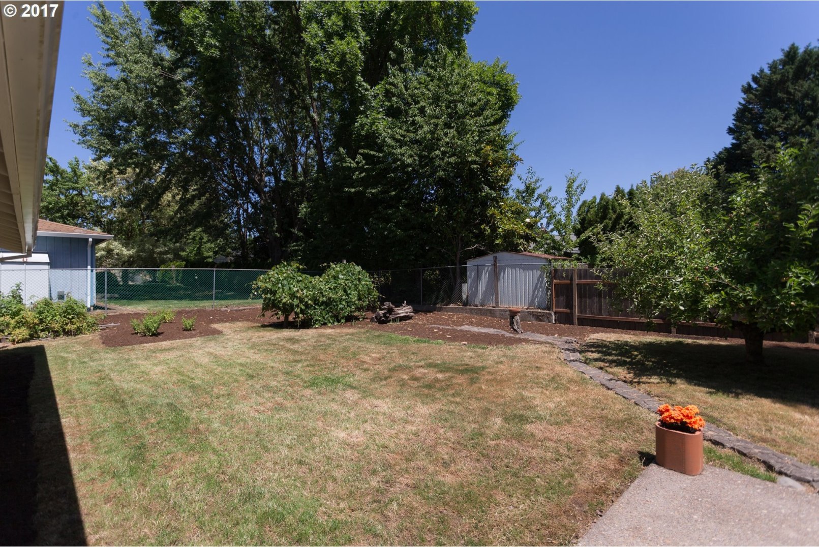 1870 Southwest 217th Avenue Beaverton, OR 97003 - Photo 29 of 30