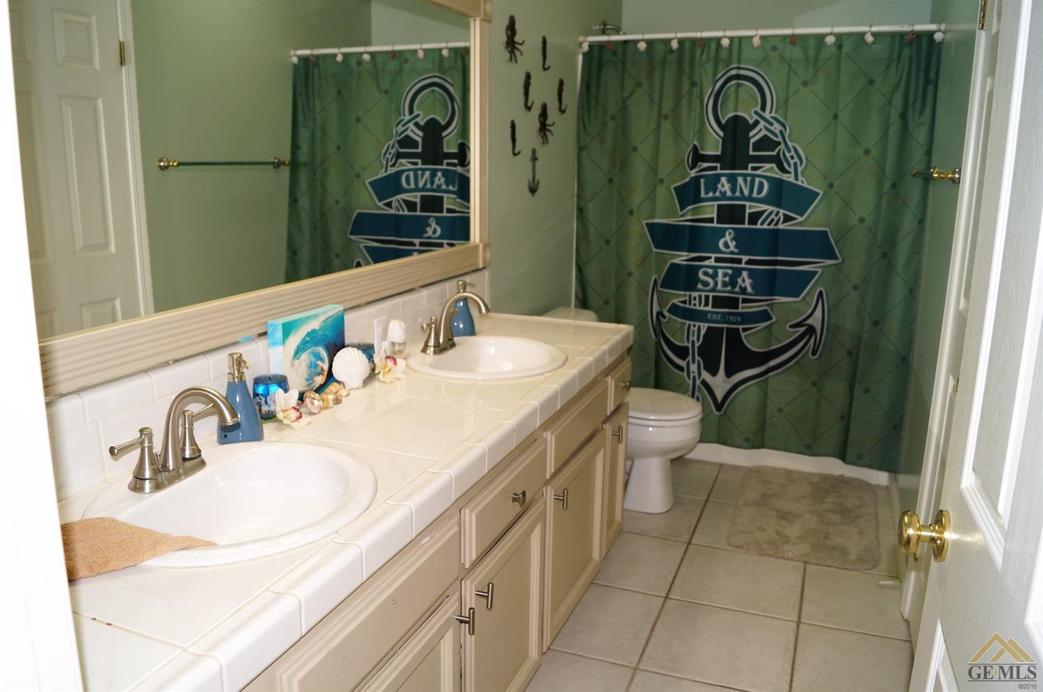 5407 Spring Flower Way Bakersfield, CA 93313 - Photo 18 of 21