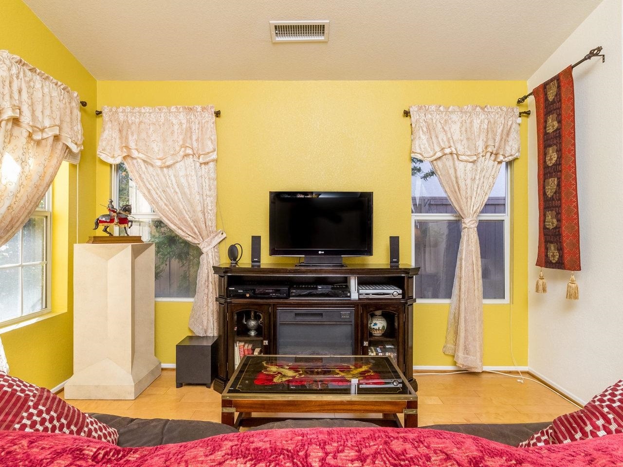 2387 Peacock Valley Road Chula Vista, CA 91915 - Photo 15 of 25