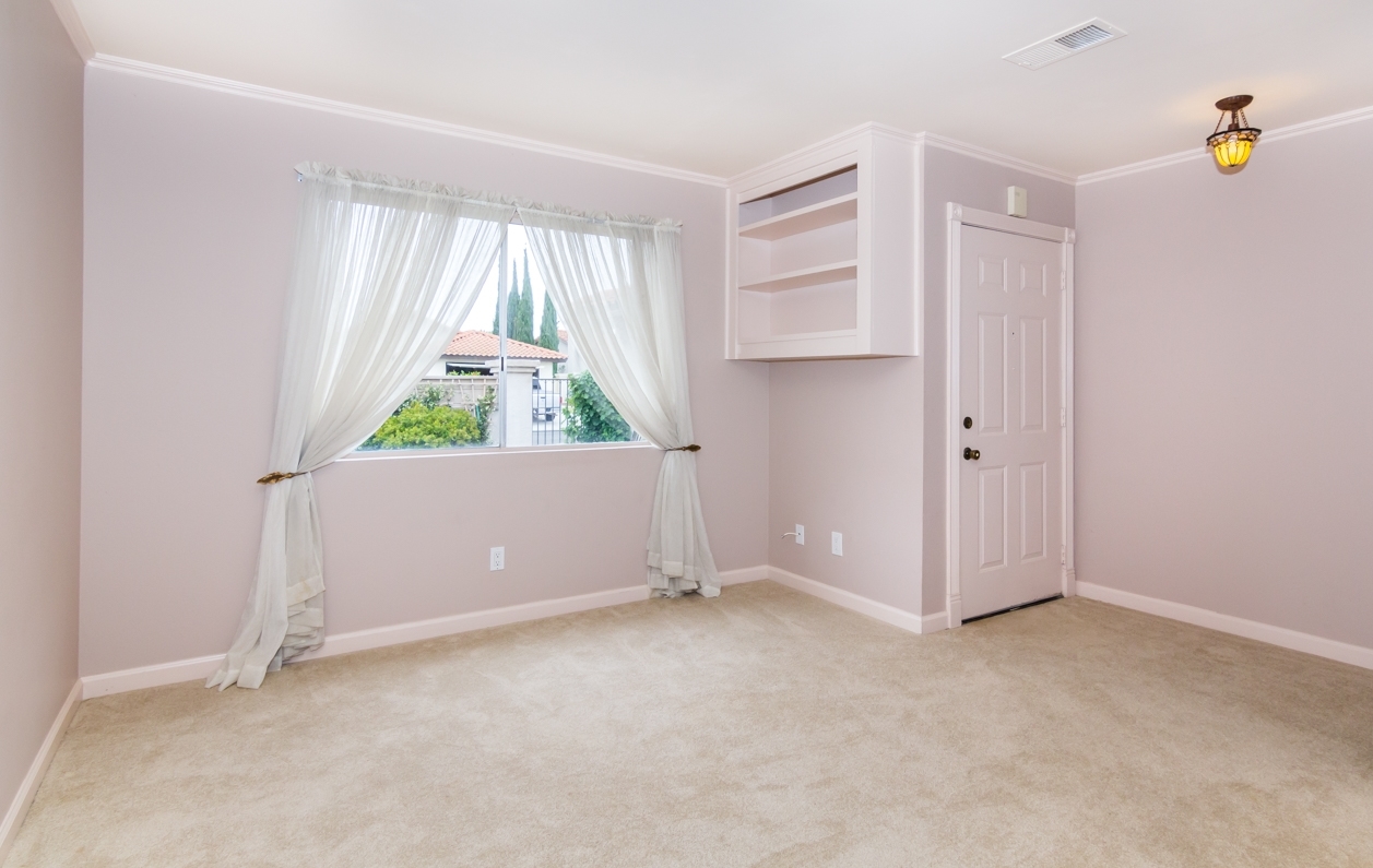 4843 Sumac Place Oceanside, CA 92057 - Photo 5 of 25