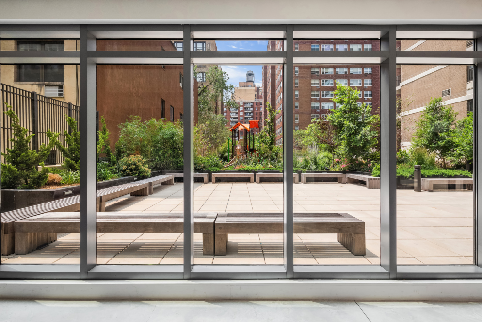 175 West 95th Street, Unit 9F Manhattan, NY 10025 - Photo 9 of 14