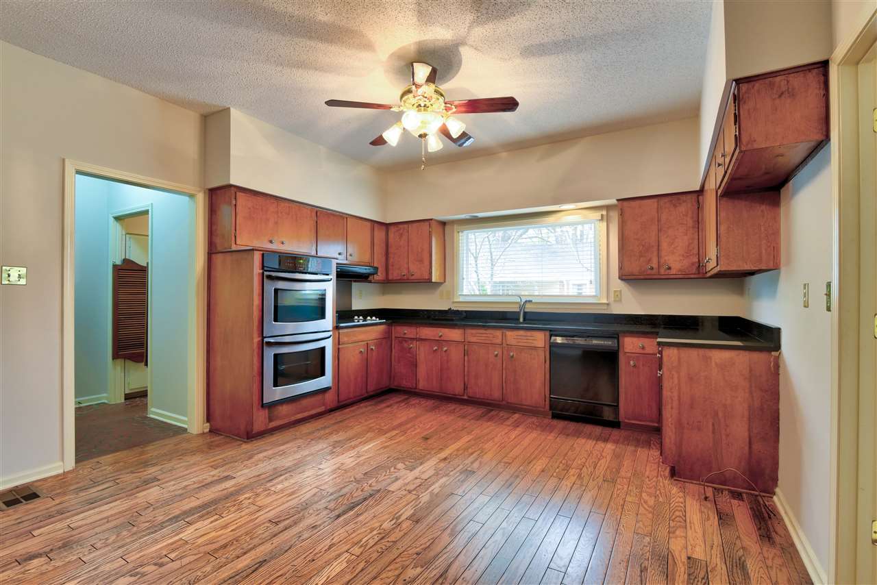 703 South Yates Road Memphis, TN 38120 - Photo 9 of 25 Gallery Image 9