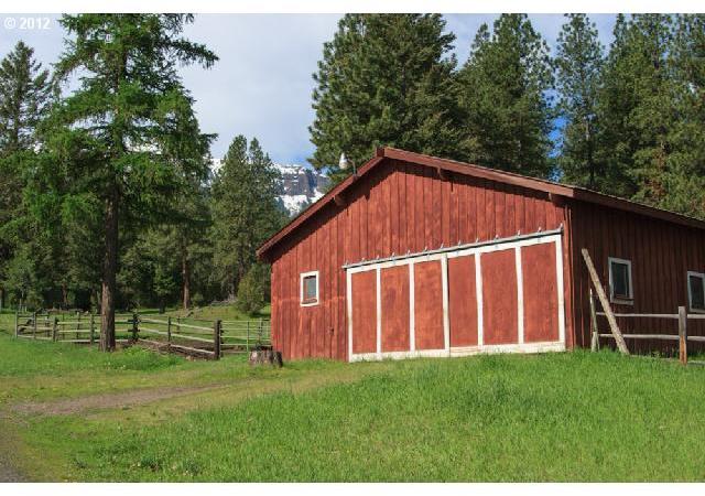 61228 Small Graffi Road Enterprise, OR 97828 - Photo 4 of 16 Gallery Image 4