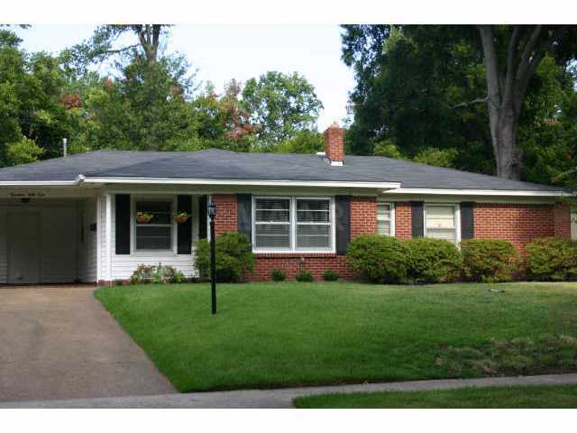 1459 Whitewater Road Memphis, TN 38117 - Photo 2 of 8