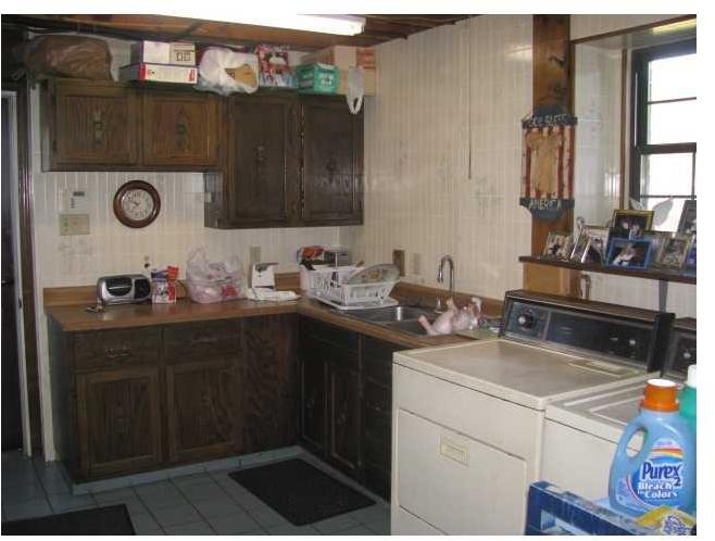 148 Jacks Run Road Pittsburgh, PA 15214 - Photo 13 of 19 Gallery Image 13