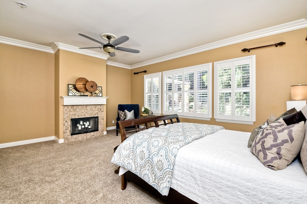 2566 Discovery Road Carlsbad, CA 92009 - Photo 11 of 25 Gallery Image 11