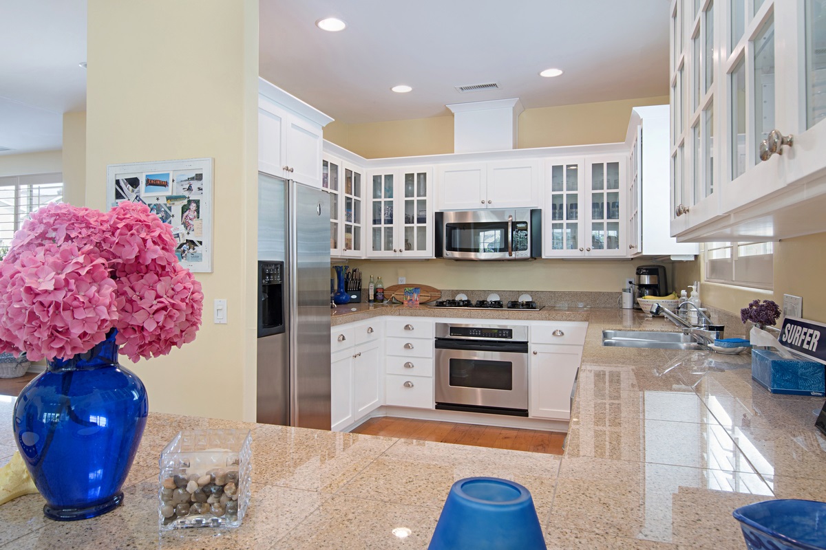 1243 Hermes Avenue Encinitas, CA 92024 - Photo 9 of 25