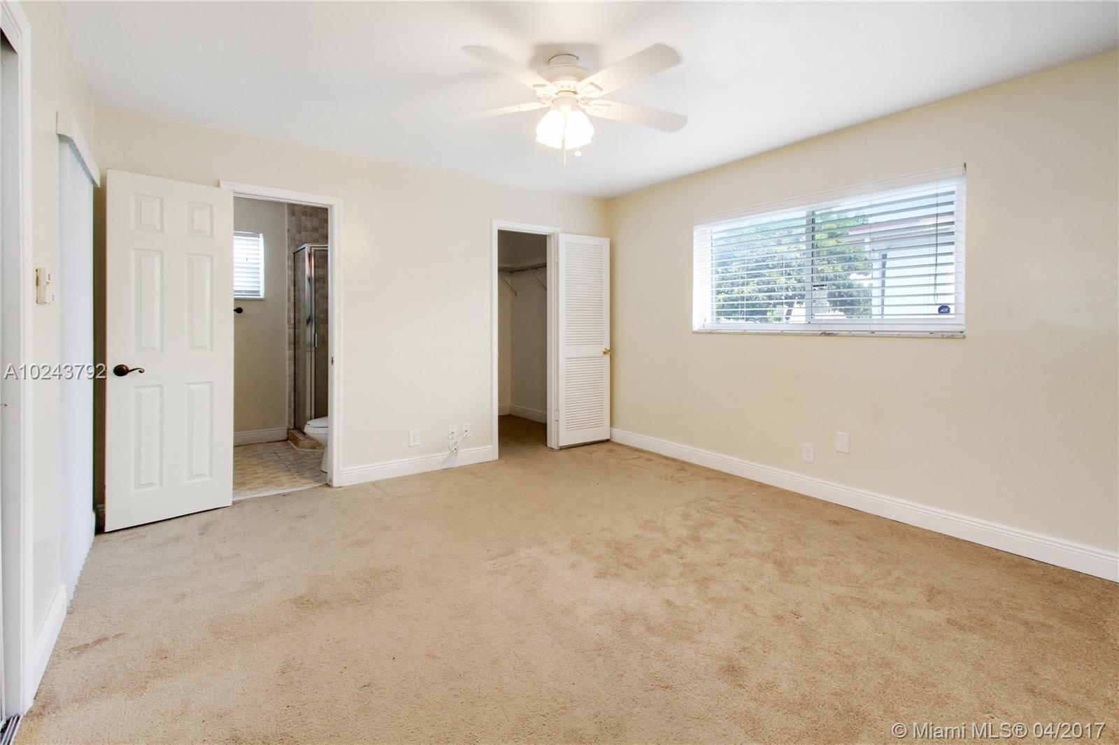 2109 North Park Road Hollywood, FL 33021 - Photo 9 of 15