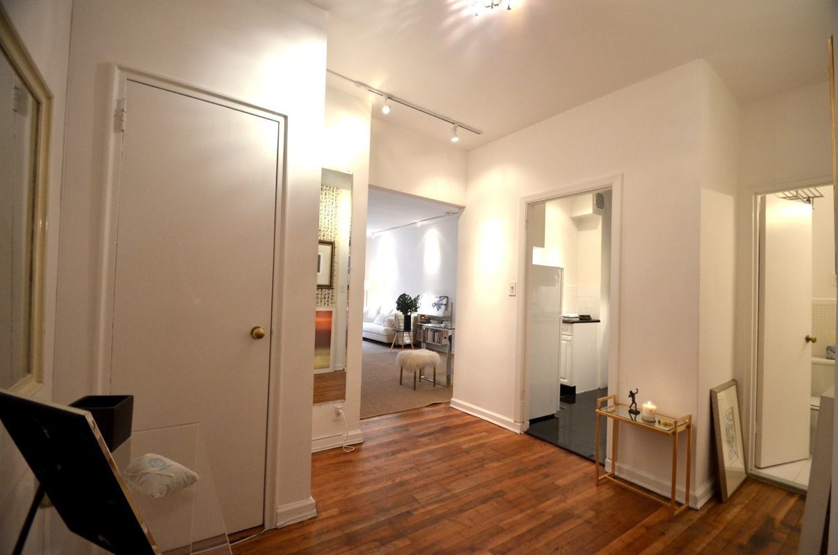 120 East 62nd Street, Unit 2C Manhattan, NY 10065 - Photo 3 of 7