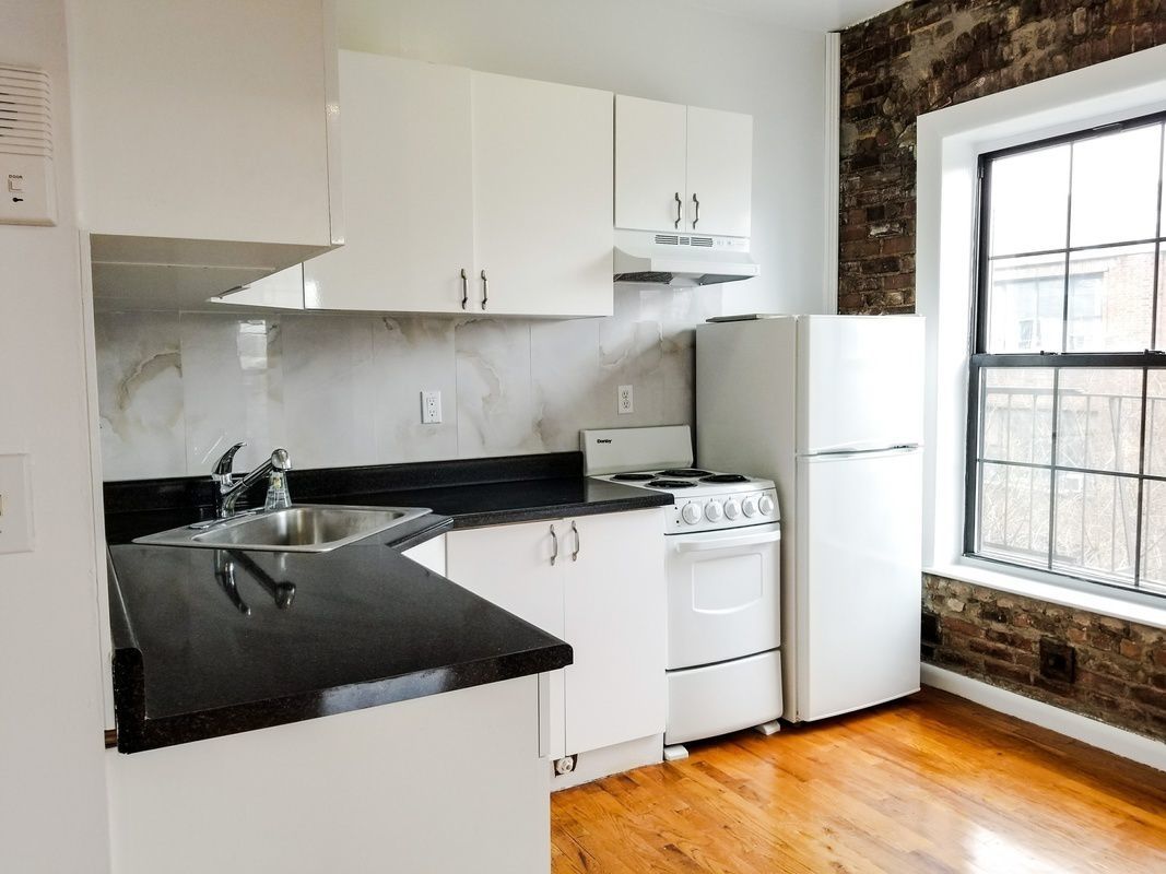 142 North 5th Street, Unit 4R Brooklyn, NY 11211 - Photo 3 of 10