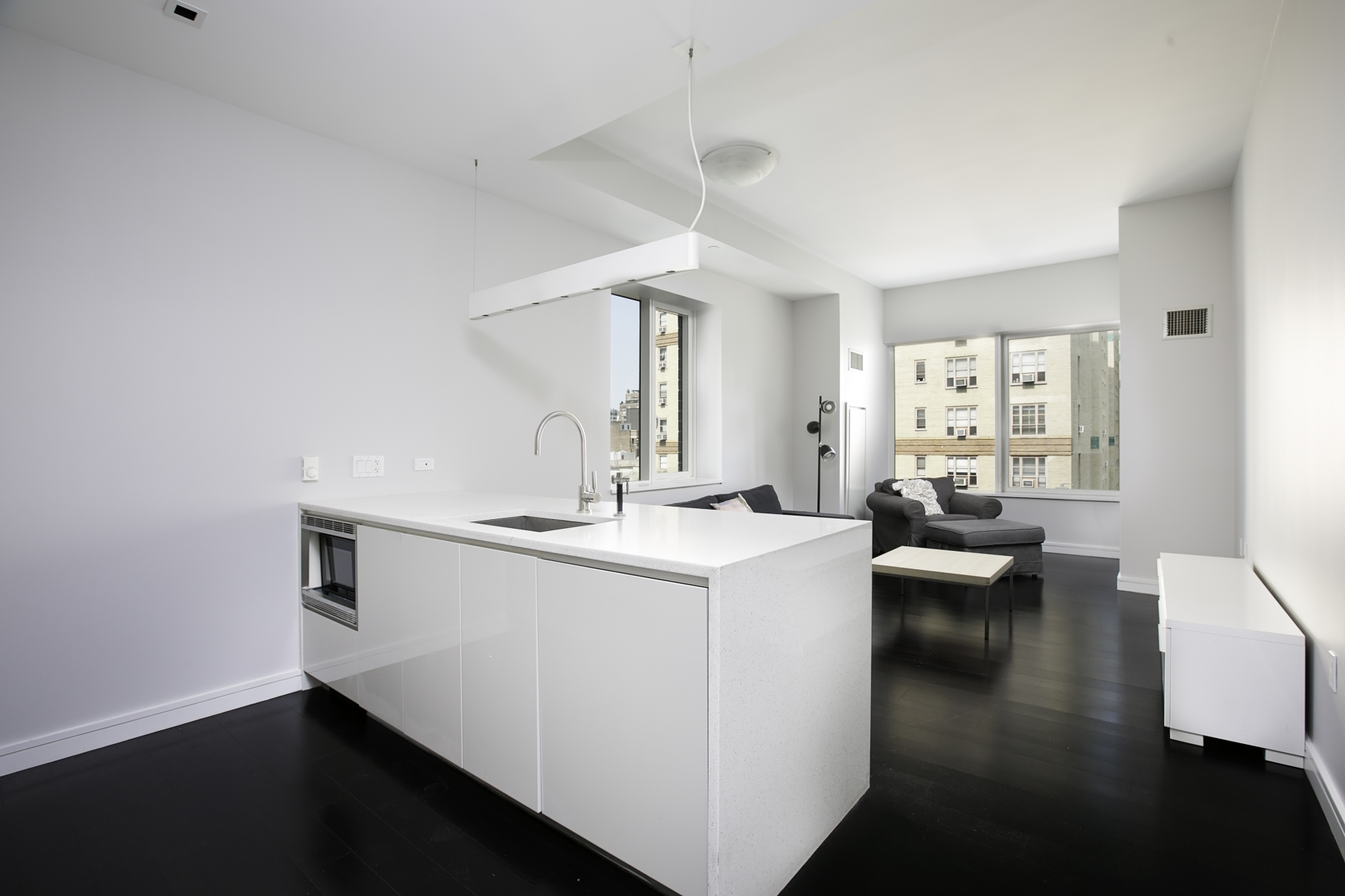 300 East 23rd Street, Unit 8G Manhattan, NY 10010 - Photo 2 of 18